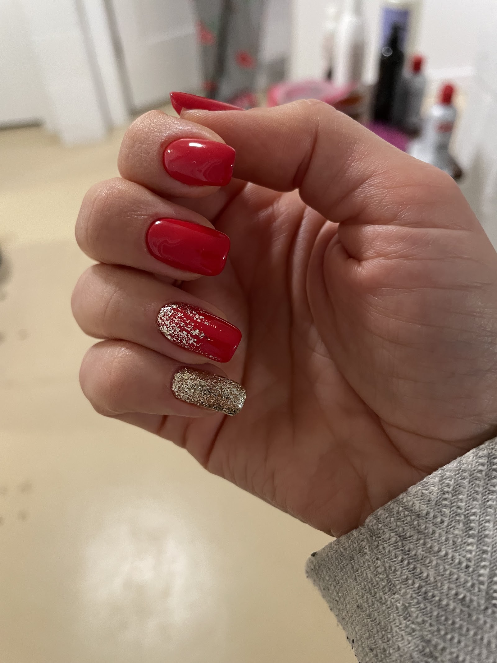 Fine Line nail photo 3